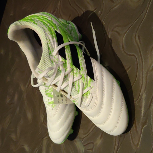 adidas Other - Adidas Mens soccer sneakers ⚽